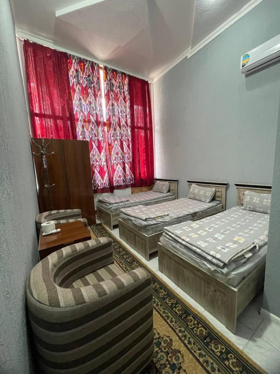 Hostel Nabi Bobo Szamarkand Kültér fotó
